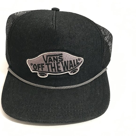 Vans Other - VANS OFF THE WALL Black Snapback Trucker Hat Cap